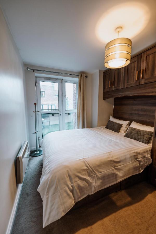 Smithfield Square Nest Entire Apt Dublin Bagian luar foto