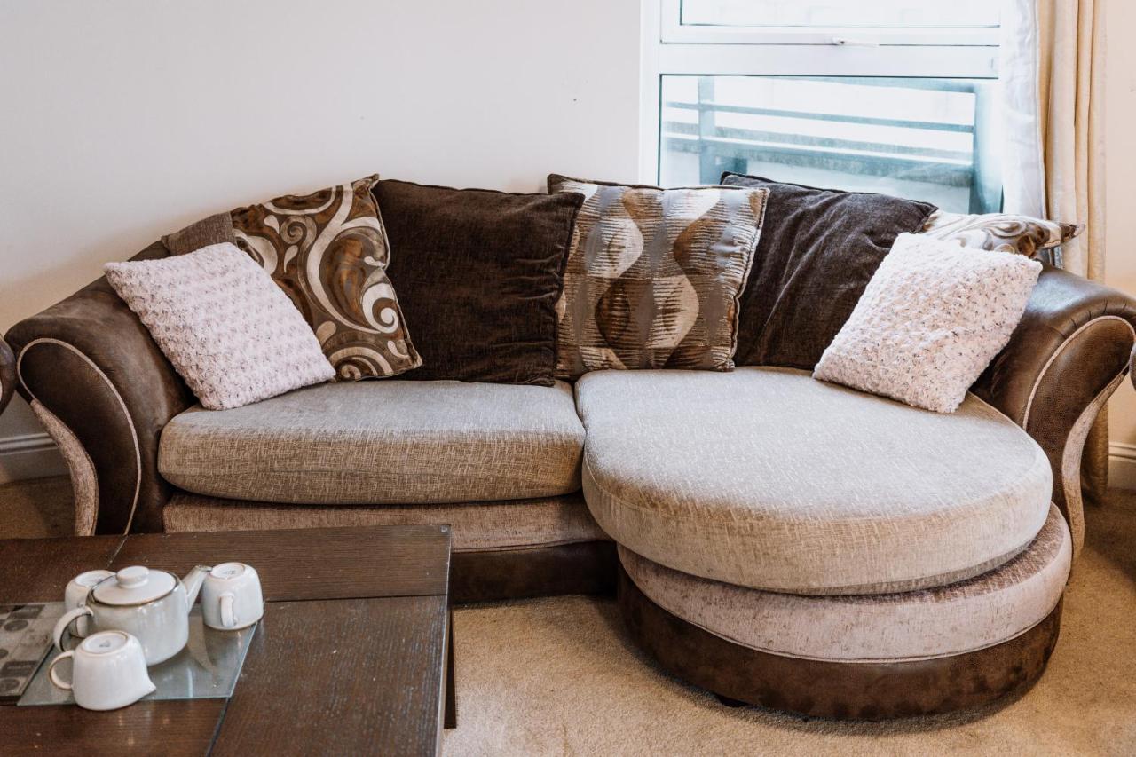 Smithfield Square Nest Entire Apt Dublin Bagian luar foto